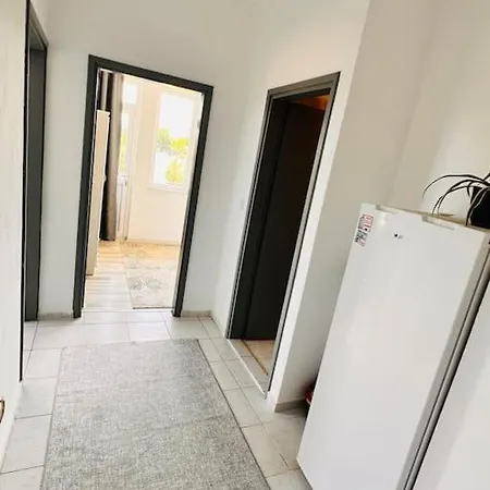 Muekemmel Konumda, Ferah Apartament *